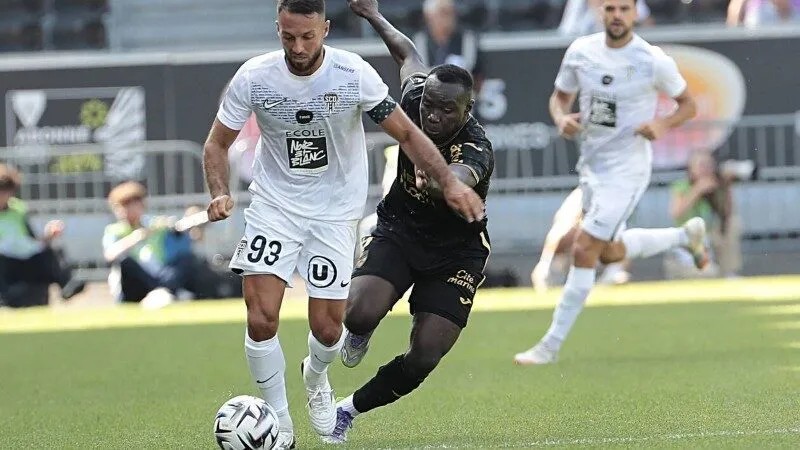 soi-keo-angers-sco-vs-lorient-23h15-26-10