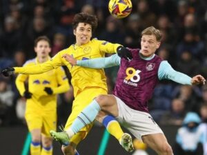 soi-keo-burnley-vs-leeds-united-21h-18-10